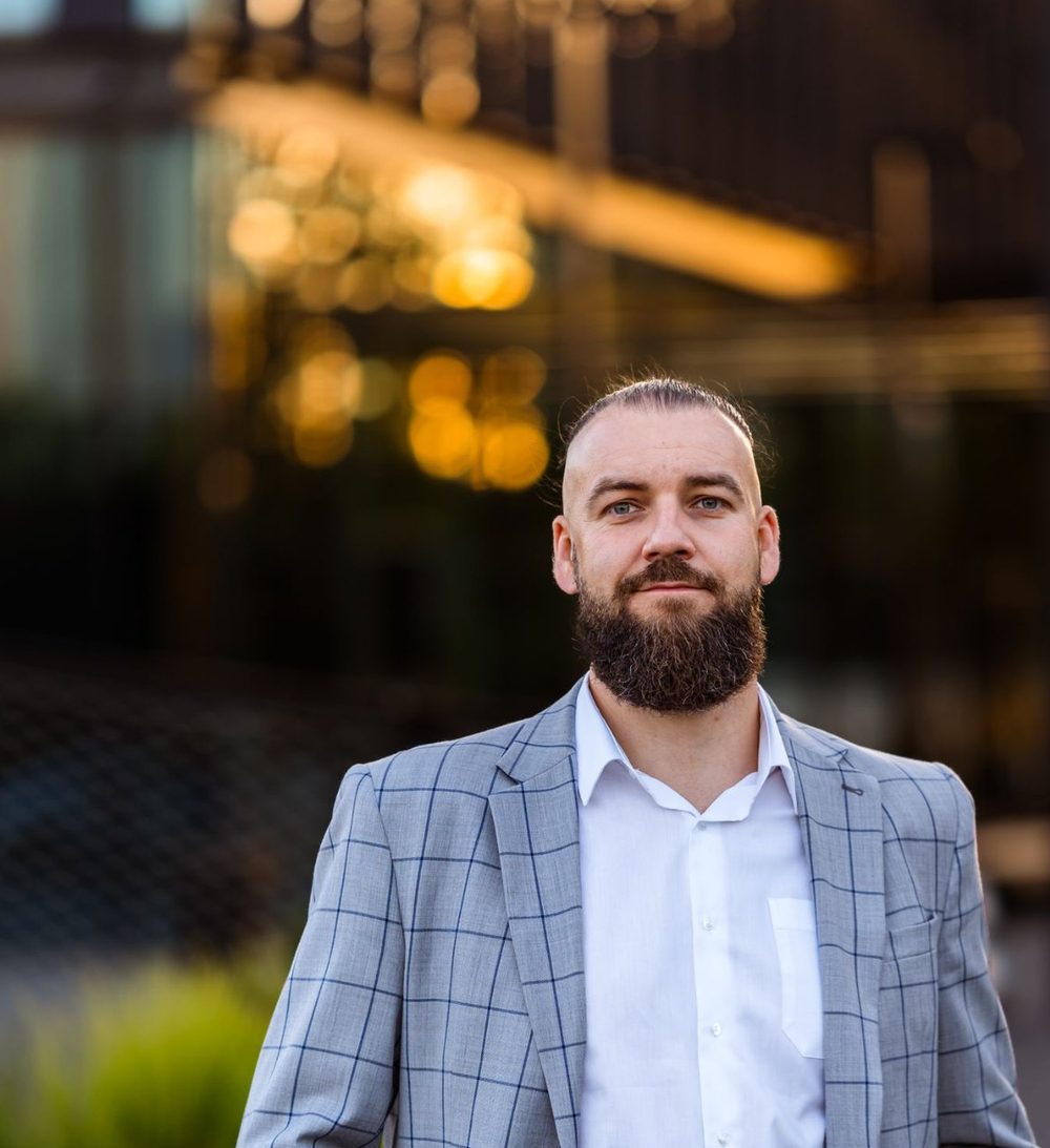 Dawid Janda, doradca, Strategia Jutra